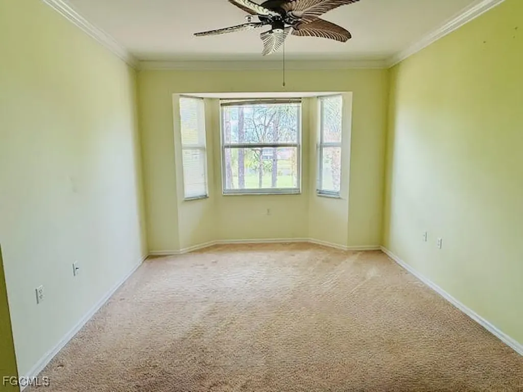 3977 Bishopwood Court E Naples FL 34114