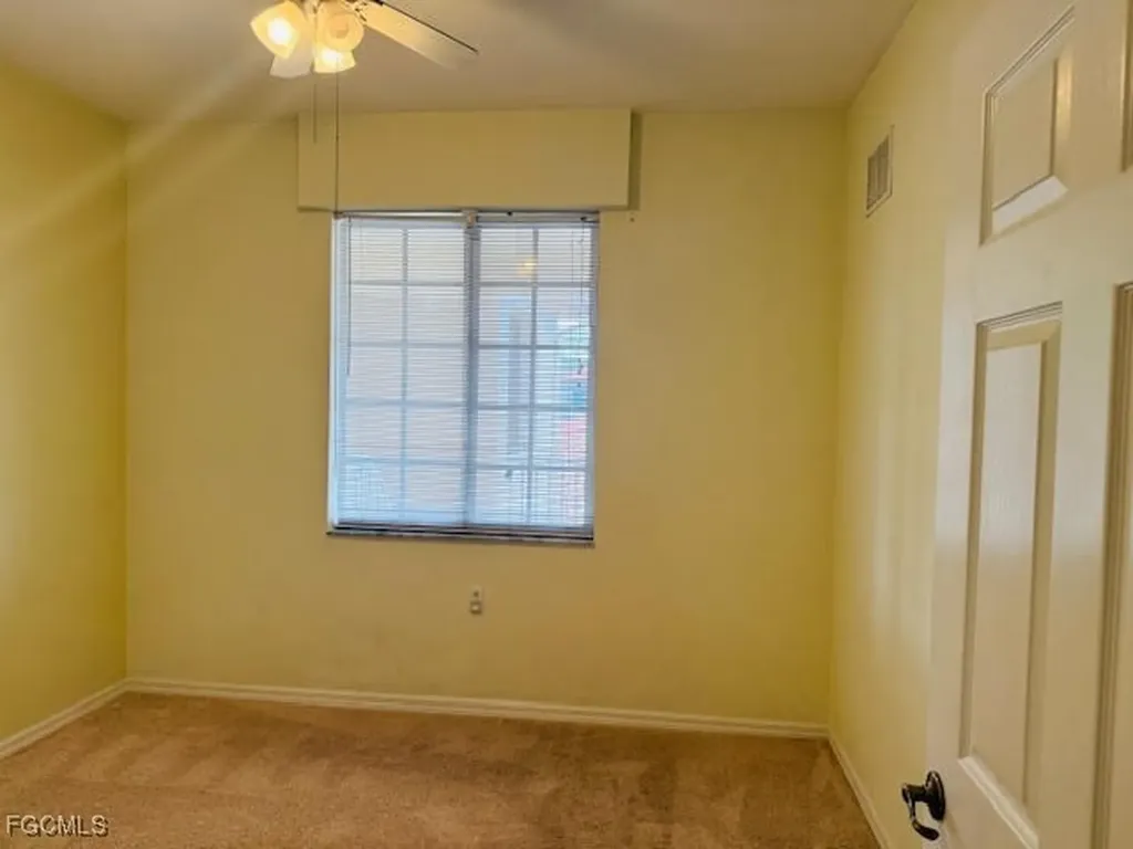 3977 Bishopwood Court E Naples FL 34114