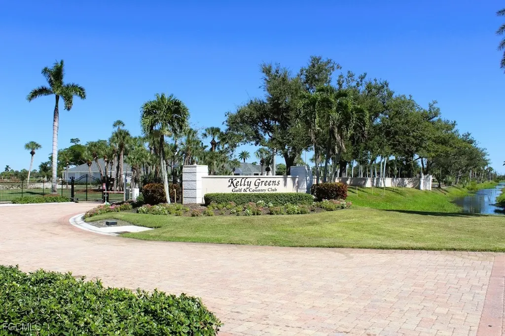 12581 Kelly Sands Way Fort Myers FL 33908