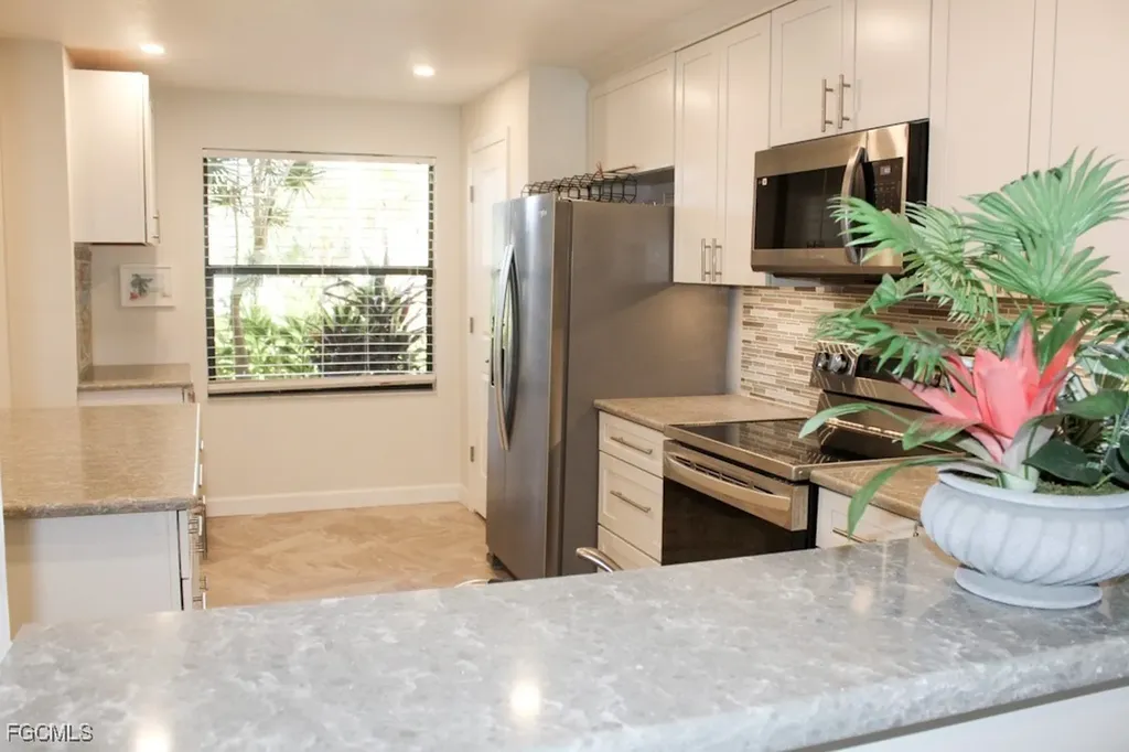12581 Kelly Sands Way Fort Myers FL 33908