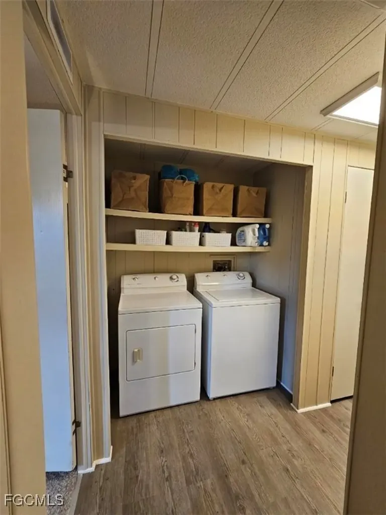 515 Blossom Court North Fort Myers FL 33917