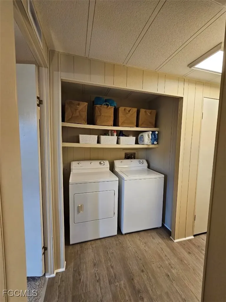 515 Blossom Court North Fort Myers FL 33917