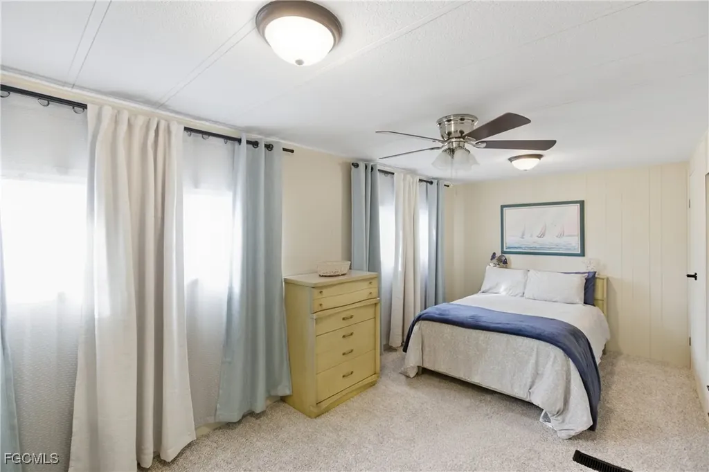 515 Blossom Court North Fort Myers FL 33917