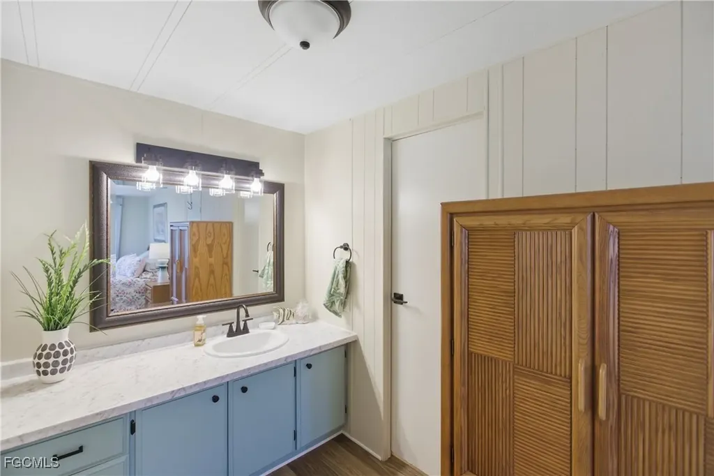 515 Blossom Court North Fort Myers FL 33917