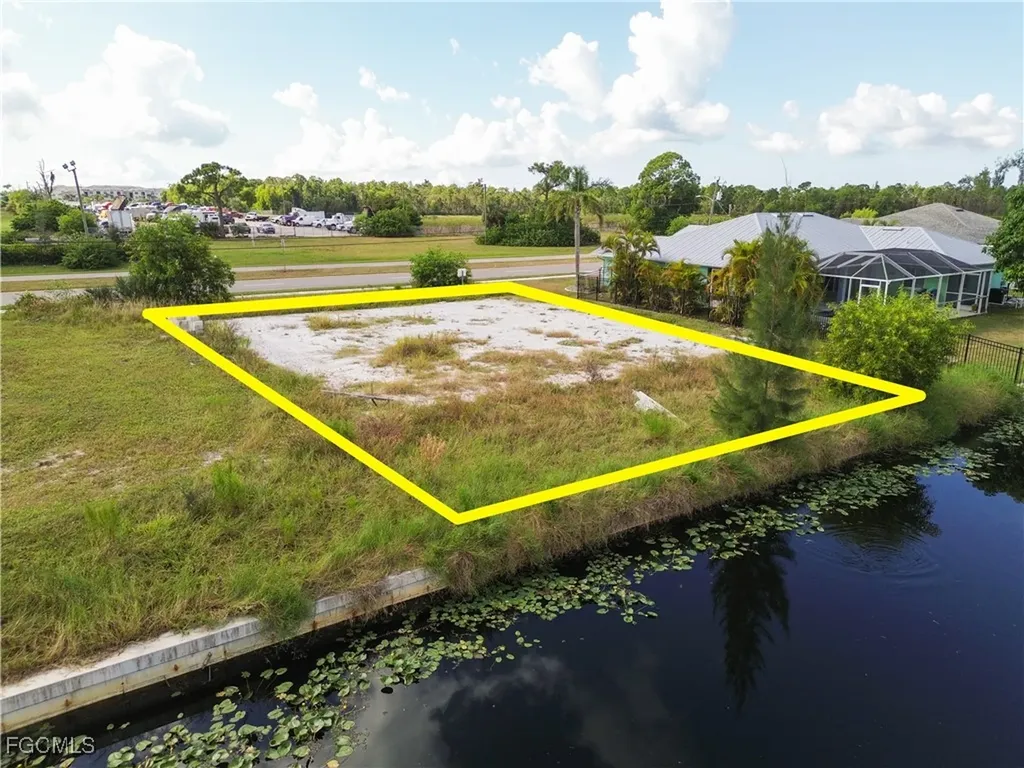 2629 Ceitus Parkway Cape Coral FL 33991
