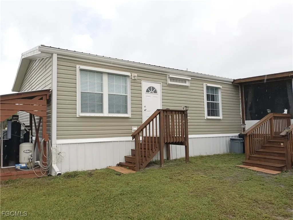 15582 316th Street NW Okeechobee FL 34972