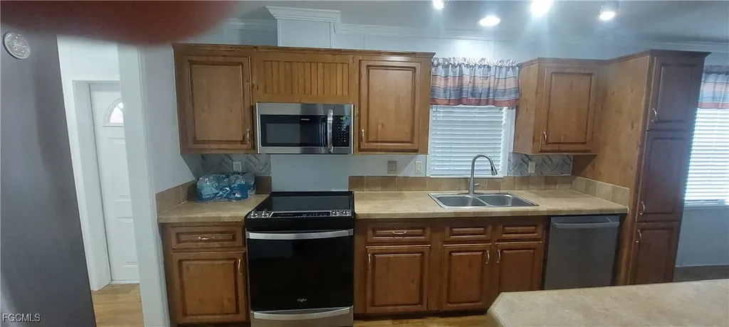 15582 316th Street NW Okeechobee FL 34972