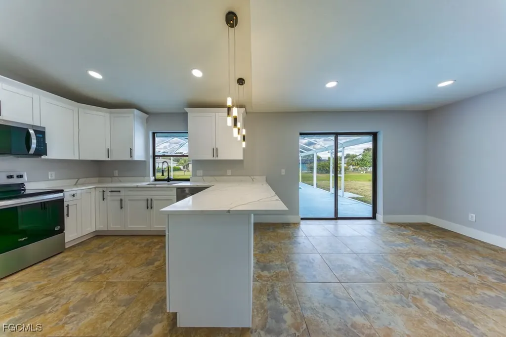 1136 Yachtsman Lane Punta Gorda FL 33983