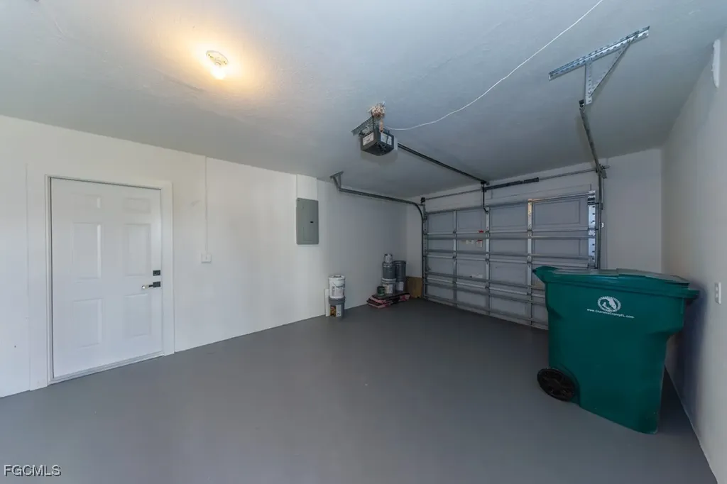 1136 Yachtsman Lane Punta Gorda FL 33983