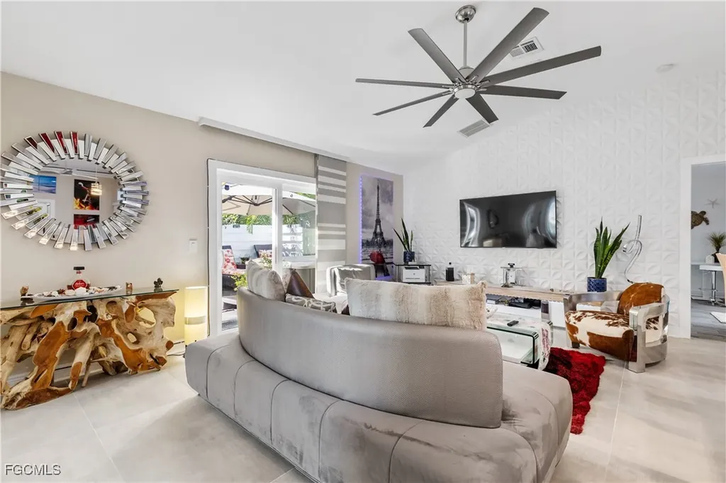 2126 SW 47th Street Cape Coral FL 33914