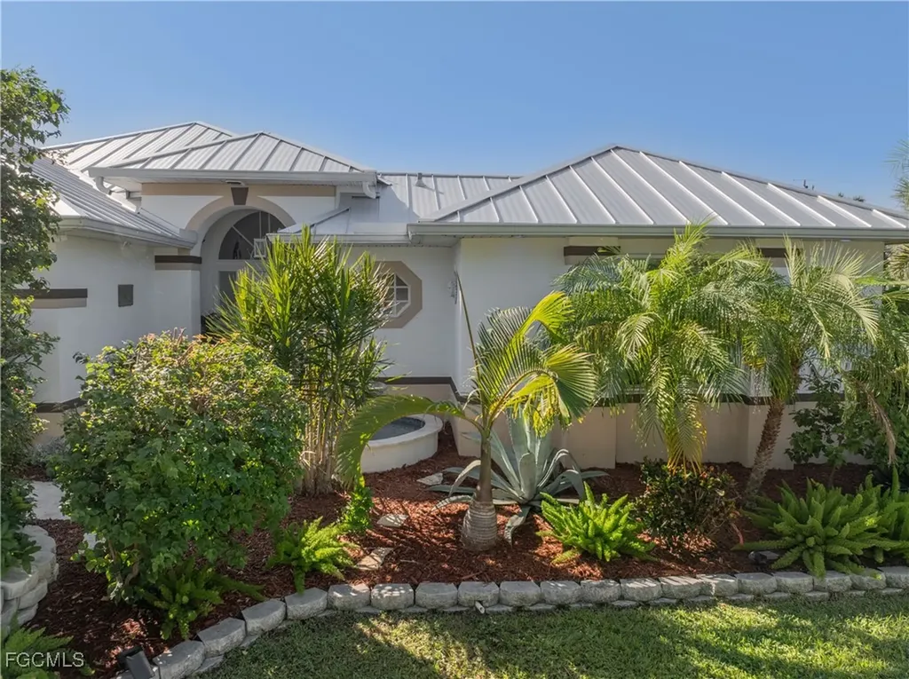 2126 SW 47th Street Cape Coral FL 33914