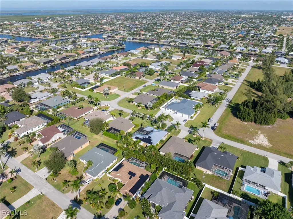 2126 SW 47th Street Cape Coral FL 33914