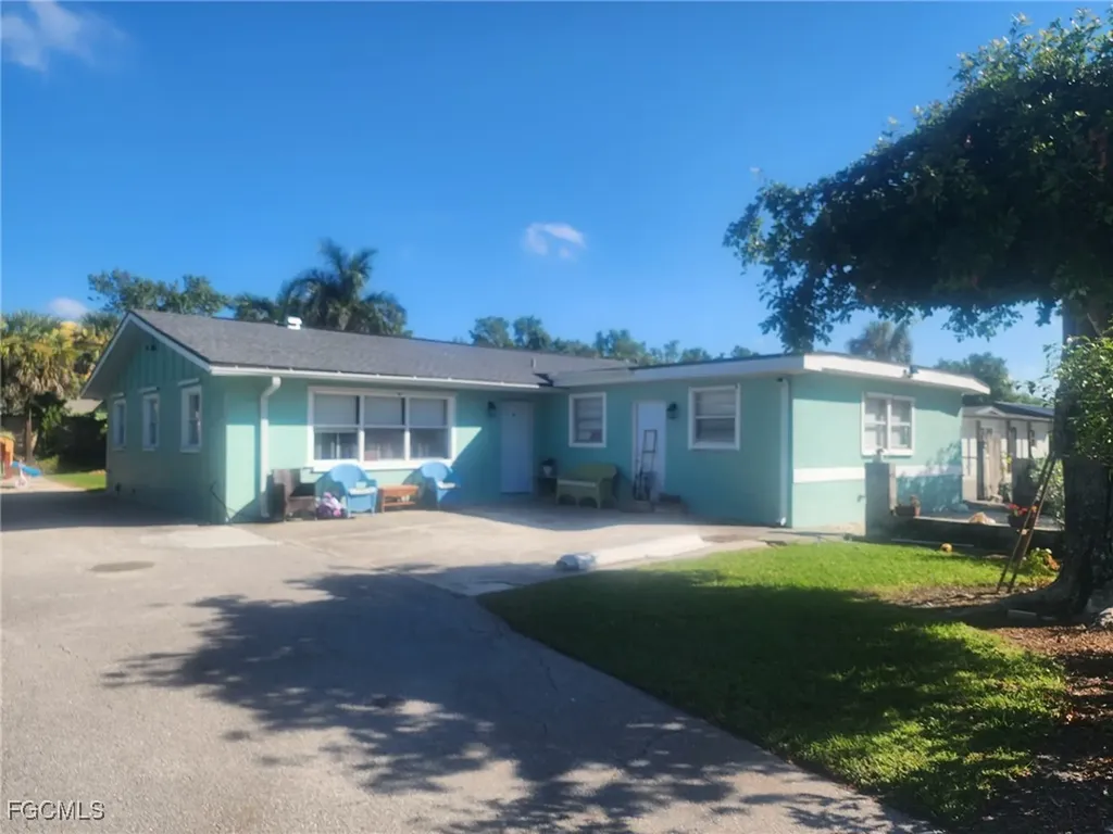 4707 Duera Mae Drive Fort Myers FL 33908