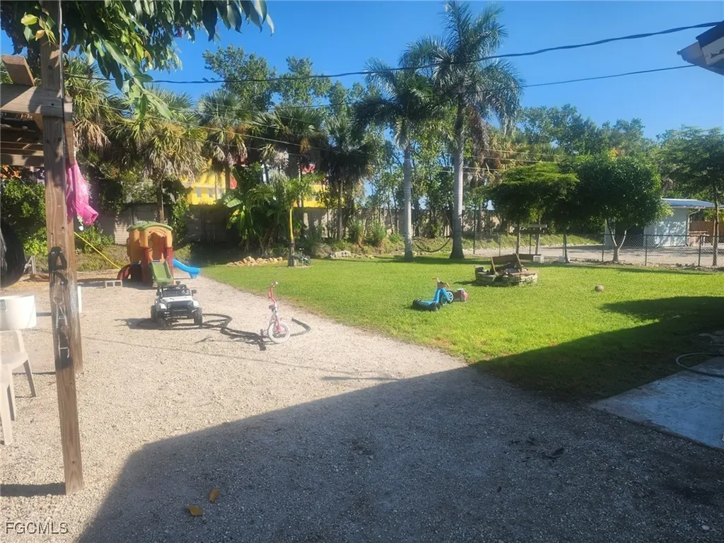 4707 Duera Mae Drive Fort Myers FL 33908