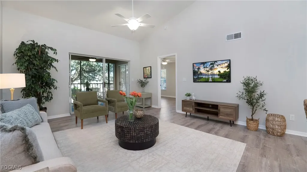 5731 Foxlake Drive North Fort Myers FL 33917