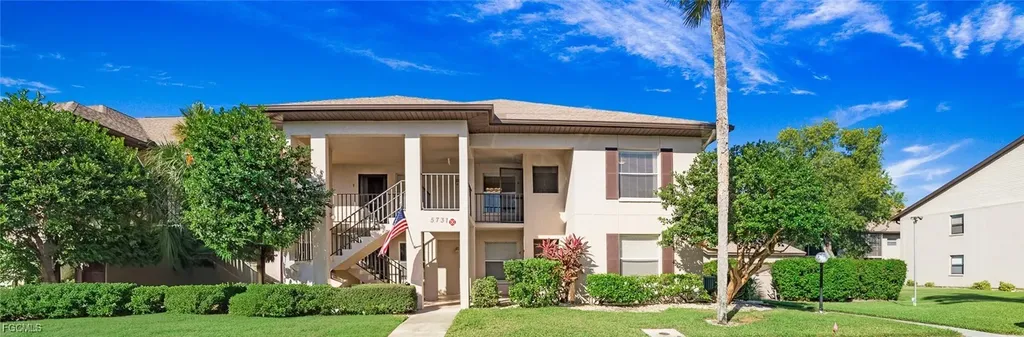 5731 Foxlake Drive North Fort Myers FL 33917
