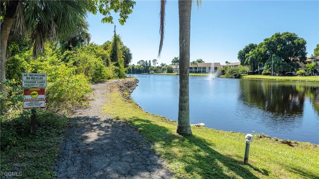 5731 Foxlake Drive North Fort Myers FL 33917