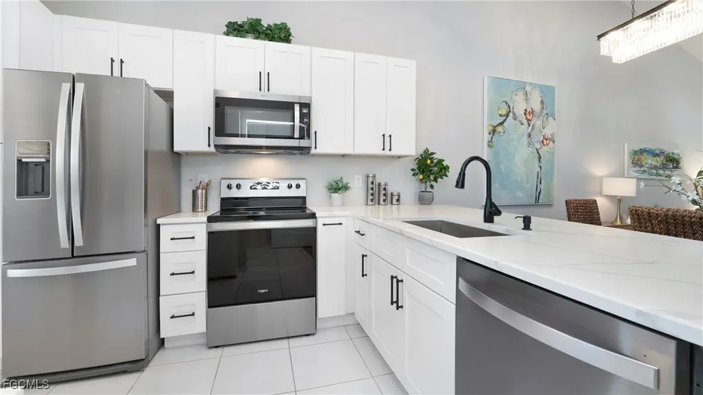 5731 Foxlake Drive North Fort Myers FL 33917