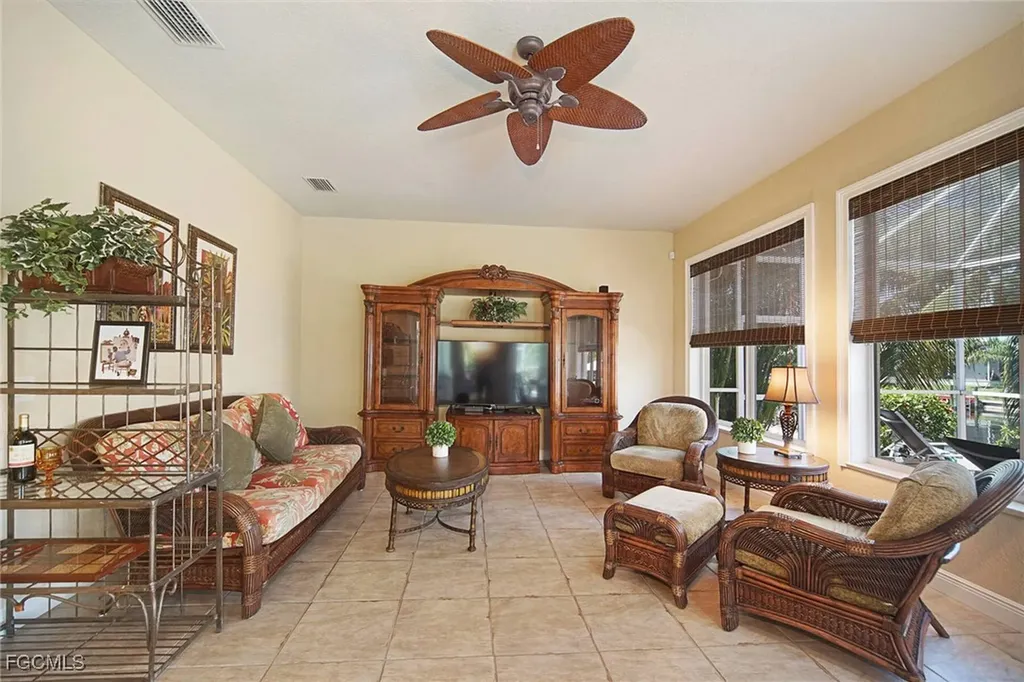 4126 SW 27th Avenue Cape Coral FL 33914