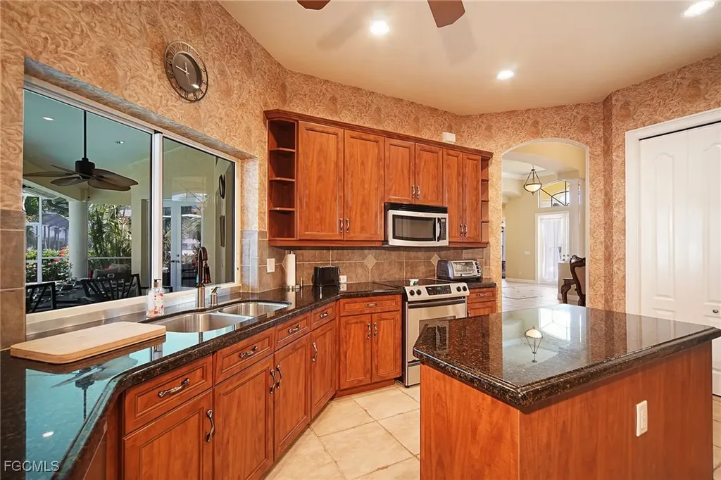 4126 SW 27th Avenue Cape Coral FL 33914