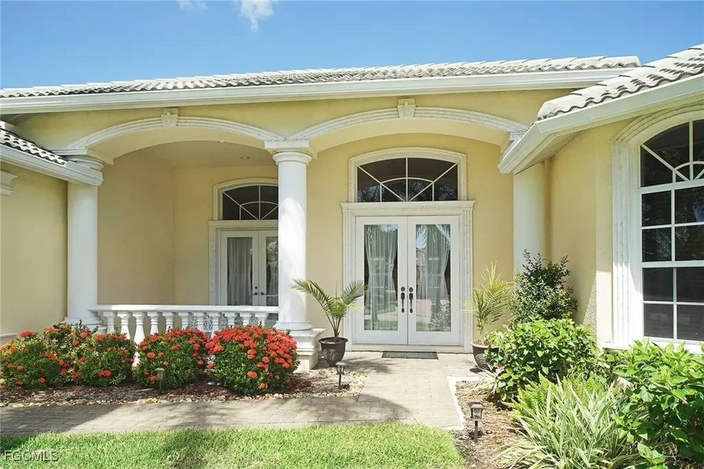 4126 SW 27th Avenue Cape Coral FL 33914