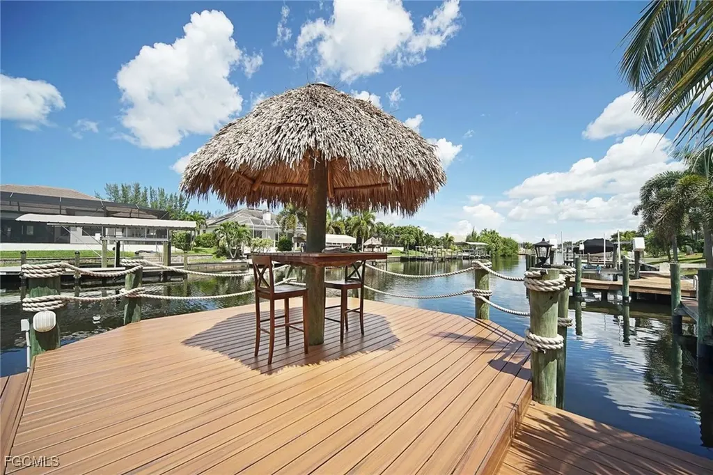 4126 SW 27th Avenue Cape Coral FL 33914
