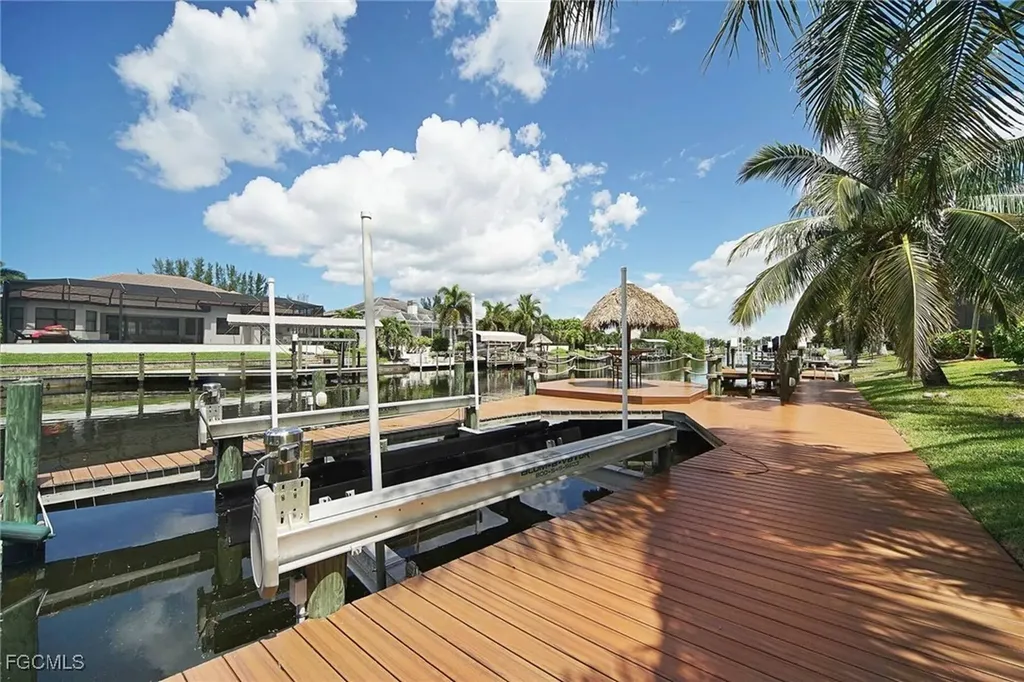 4126 SW 27th Avenue Cape Coral FL 33914