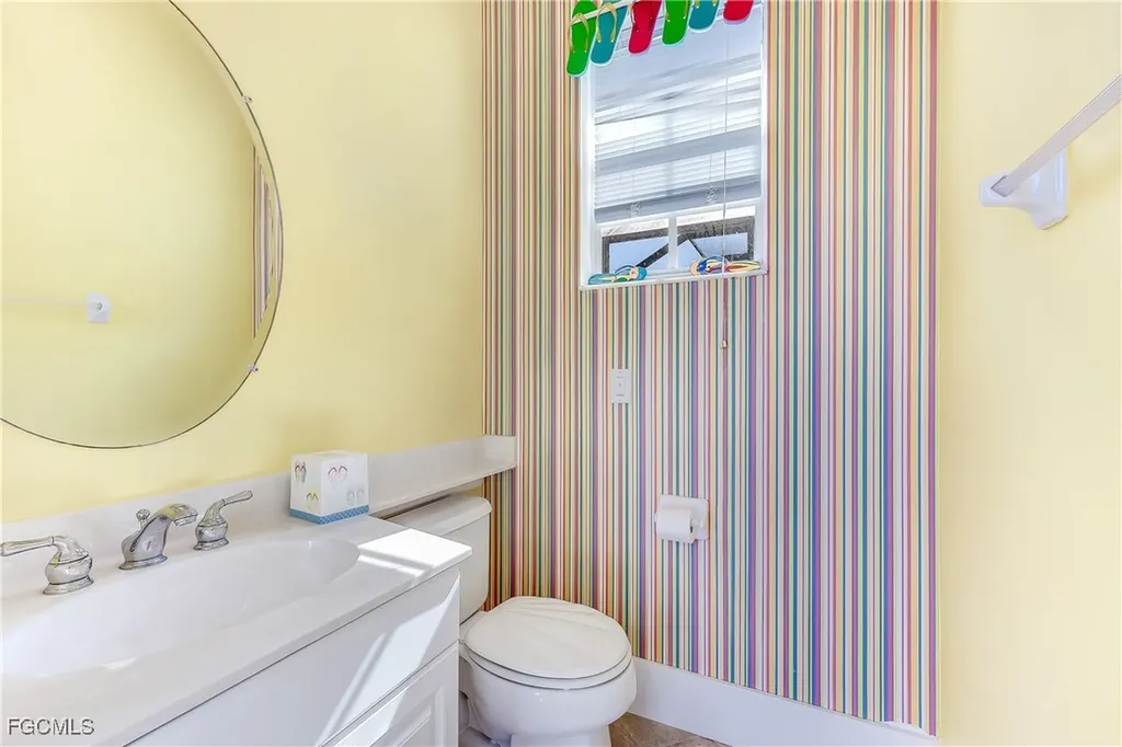 5562 Whispering Willow Way Fort Myers FL 33908