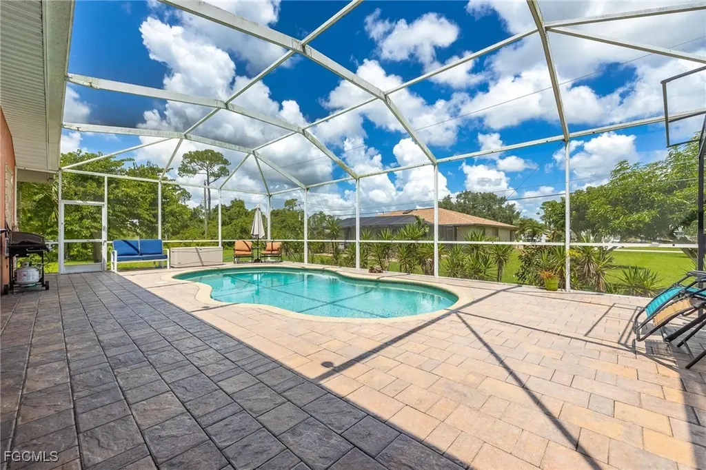 18510 Ellen Avenue Port Charlotte FL 33948