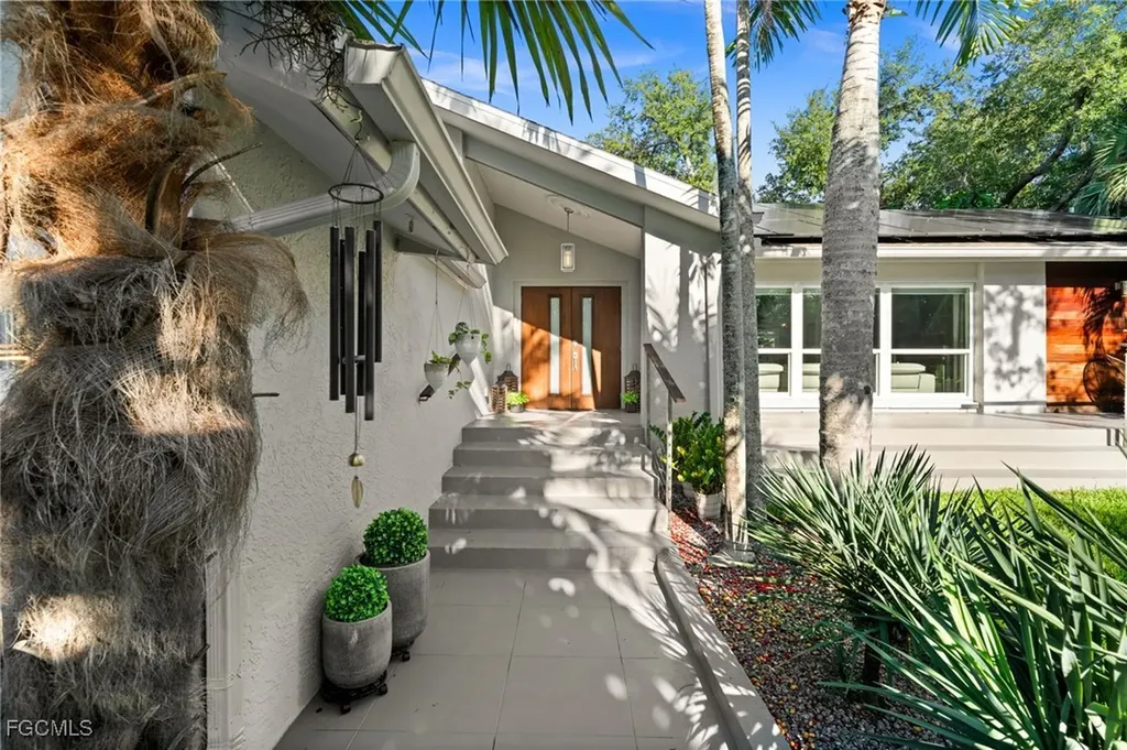 12488 Barrington Court Fort Myers FL 33908