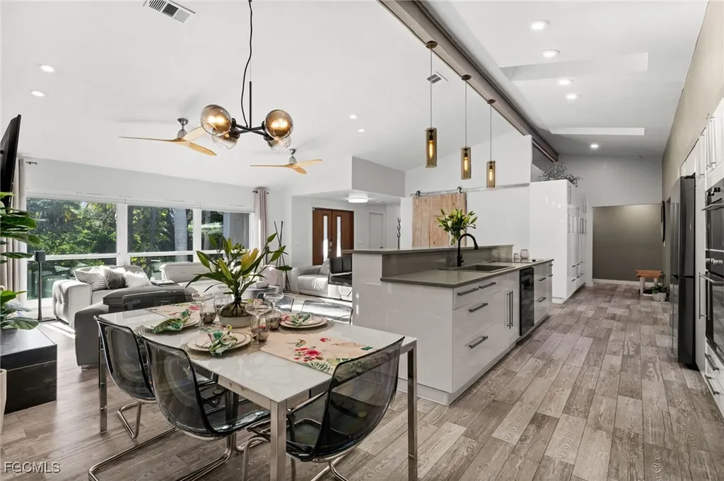 12488 Barrington Court Fort Myers FL 33908