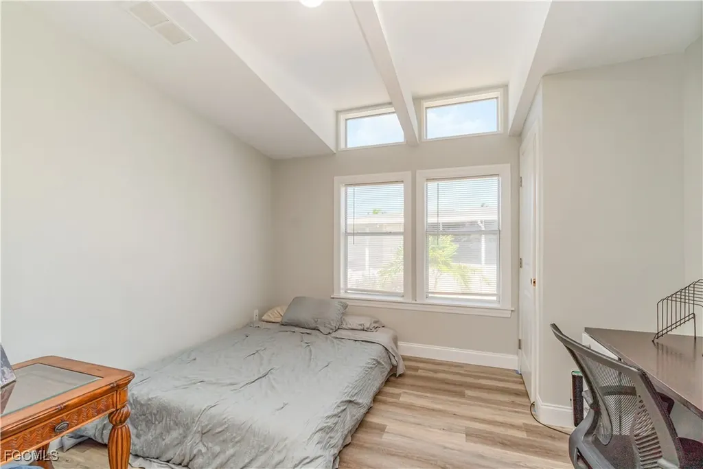 17711 Canal Cove Court Fort Myers Beach FL 33931