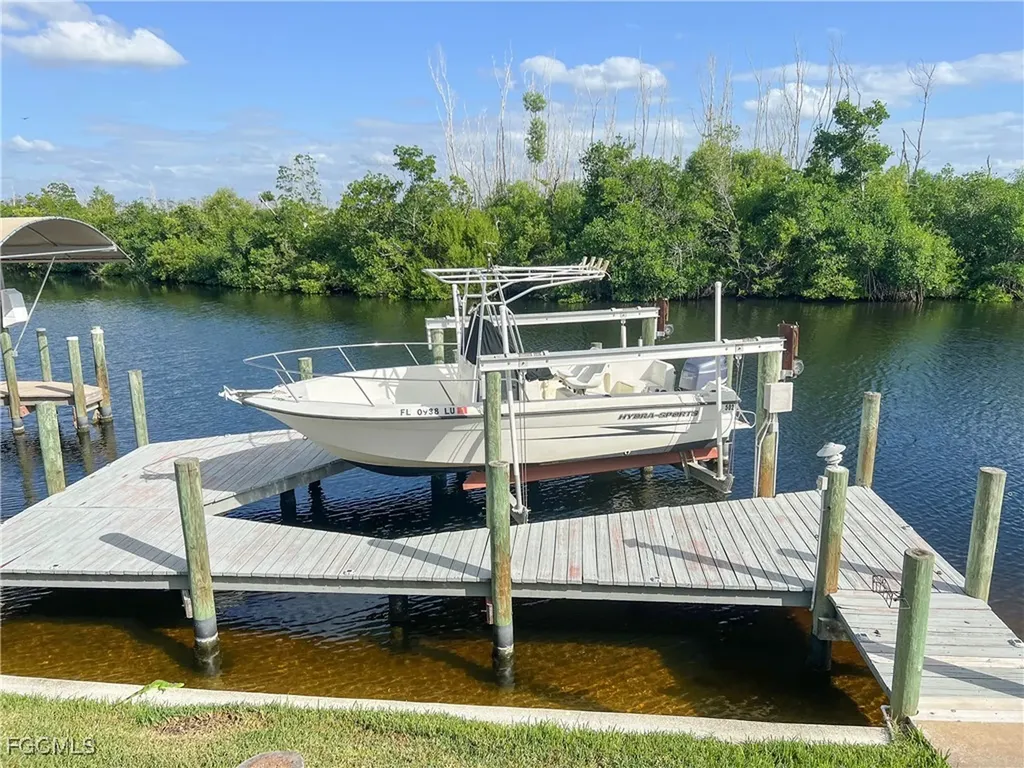 17711 Canal Cove Court Fort Myers Beach FL 33931