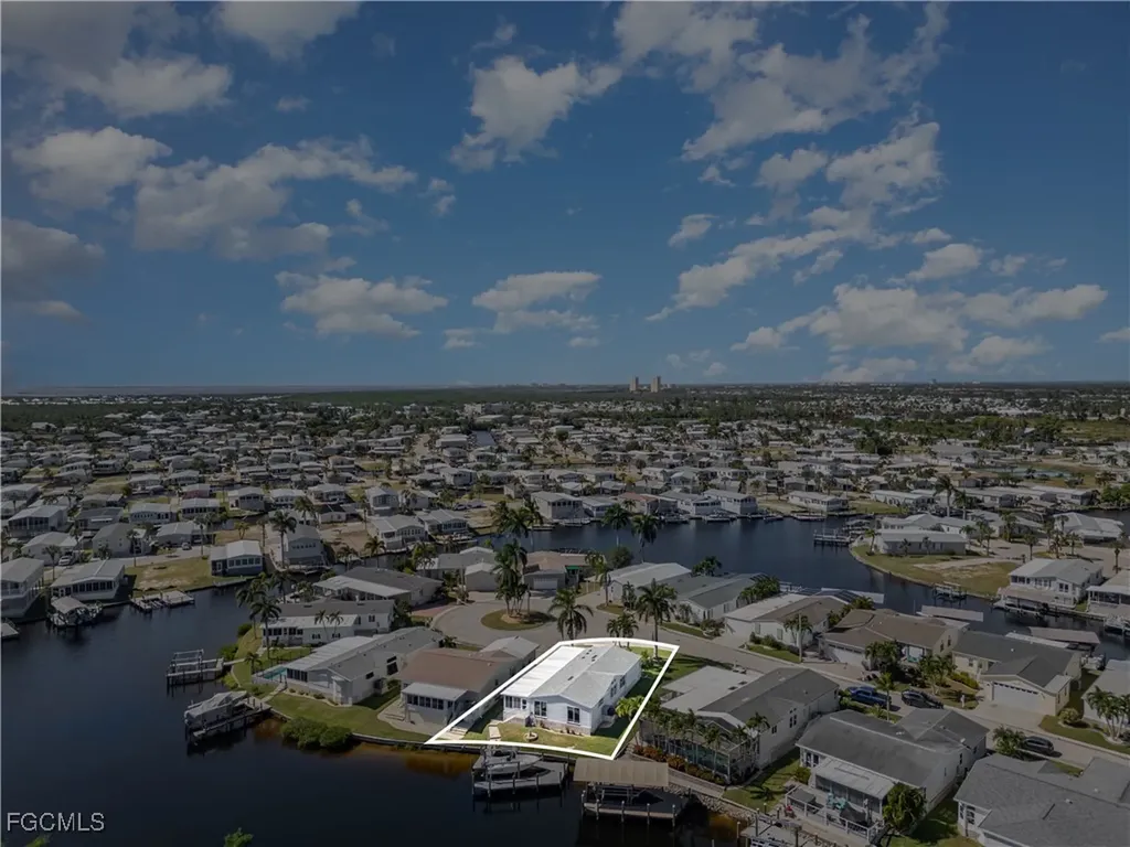 17711 Canal Cove Court Fort Myers Beach FL 33931