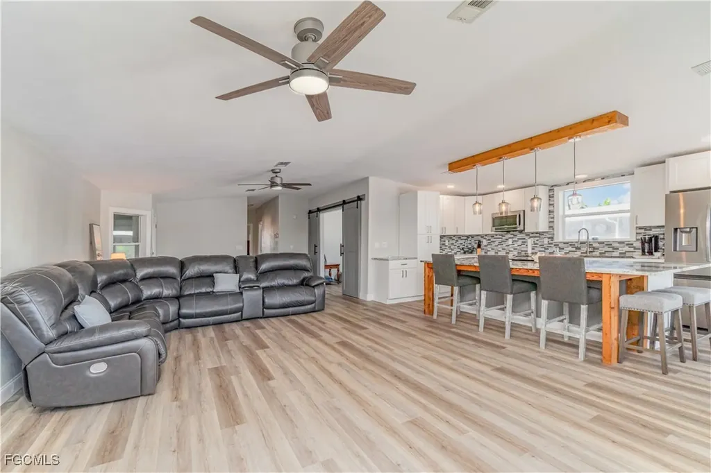 17711 Canal Cove Court Fort Myers Beach FL 33931