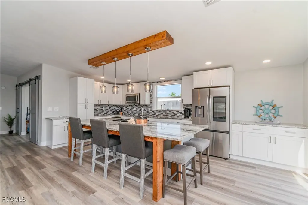 17711 Canal Cove Court Fort Myers Beach FL 33931