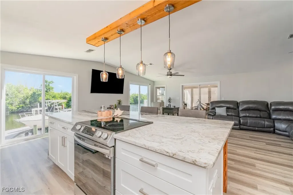 17711 Canal Cove Court Fort Myers Beach FL 33931