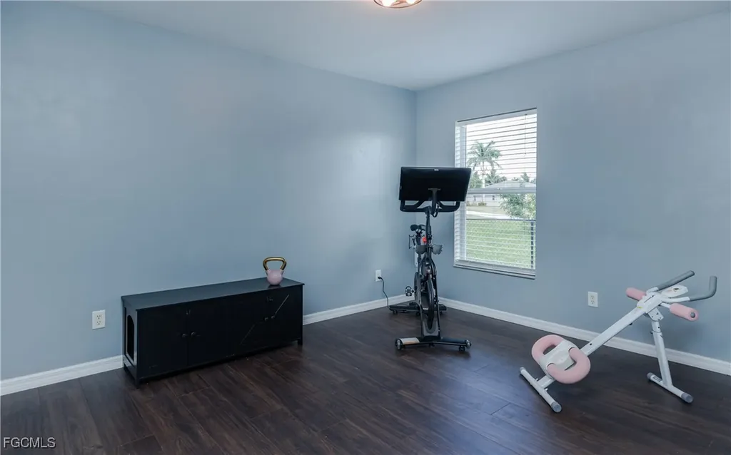 108 NW 28th Street Cape Coral FL 33993
