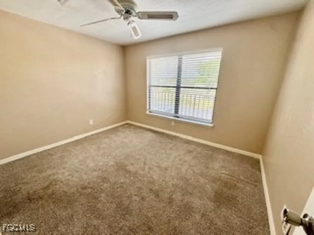 16805 Davis Road Fort Myers FL 33908