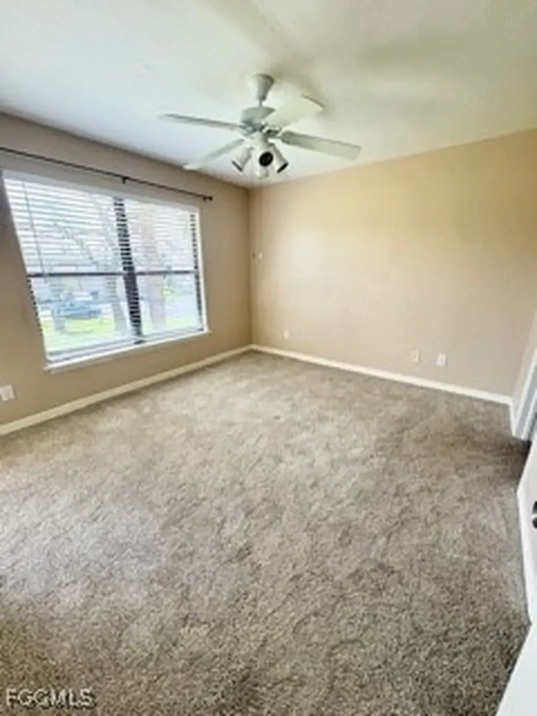 16805 Davis Road Fort Myers FL 33908