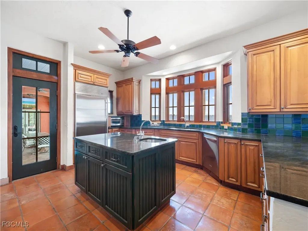 5844 Riverside Lane Fort Myers FL 33919