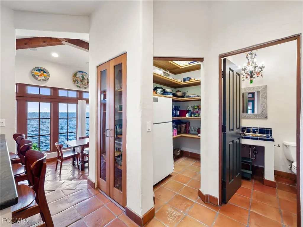 5844 Riverside Lane Fort Myers FL 33919