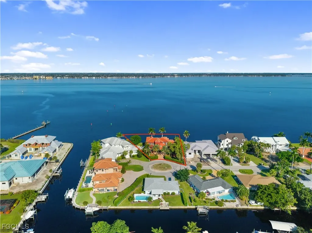 5844 Riverside Lane Fort Myers FL 33919