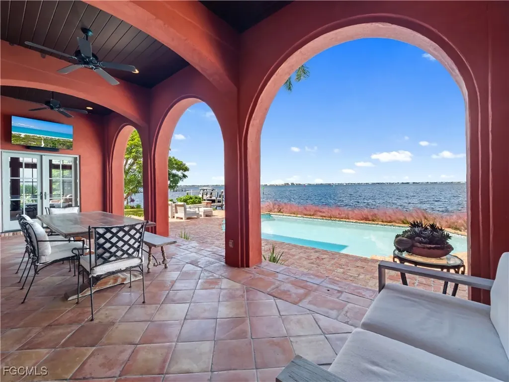 5844 Riverside Lane Fort Myers FL 33919