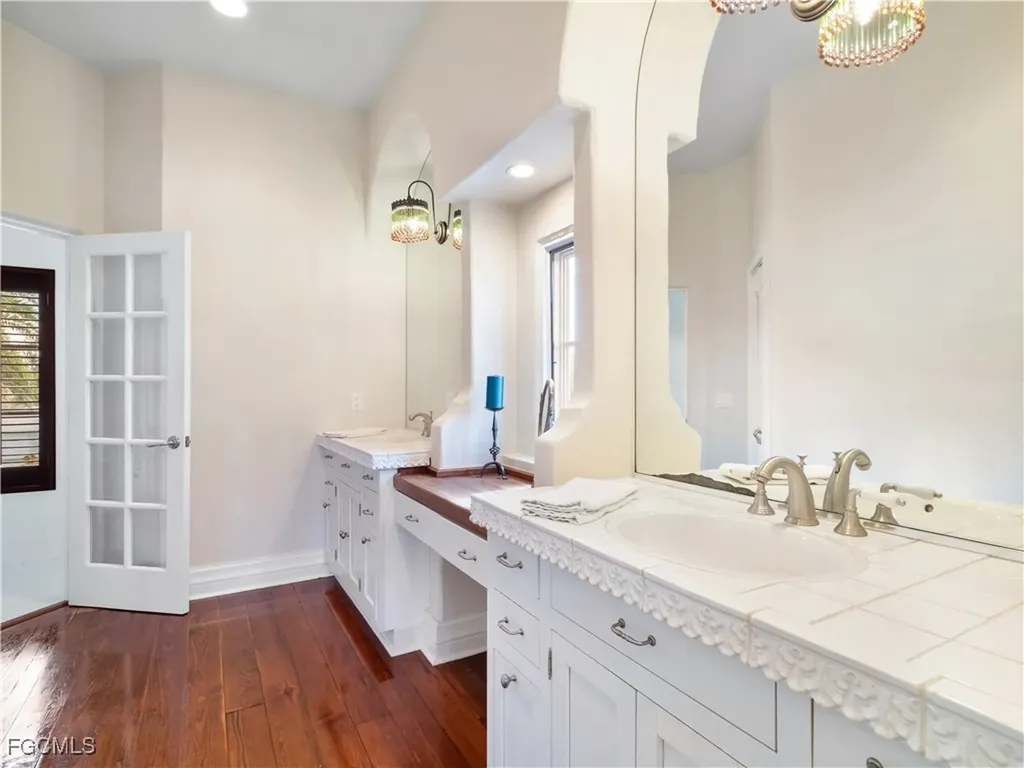 5844 Riverside Lane Fort Myers FL 33919