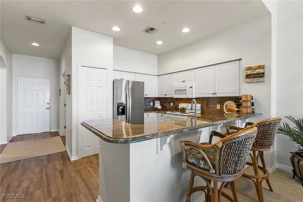 11100 Harbour Yacht Court Fort Myers FL 33908