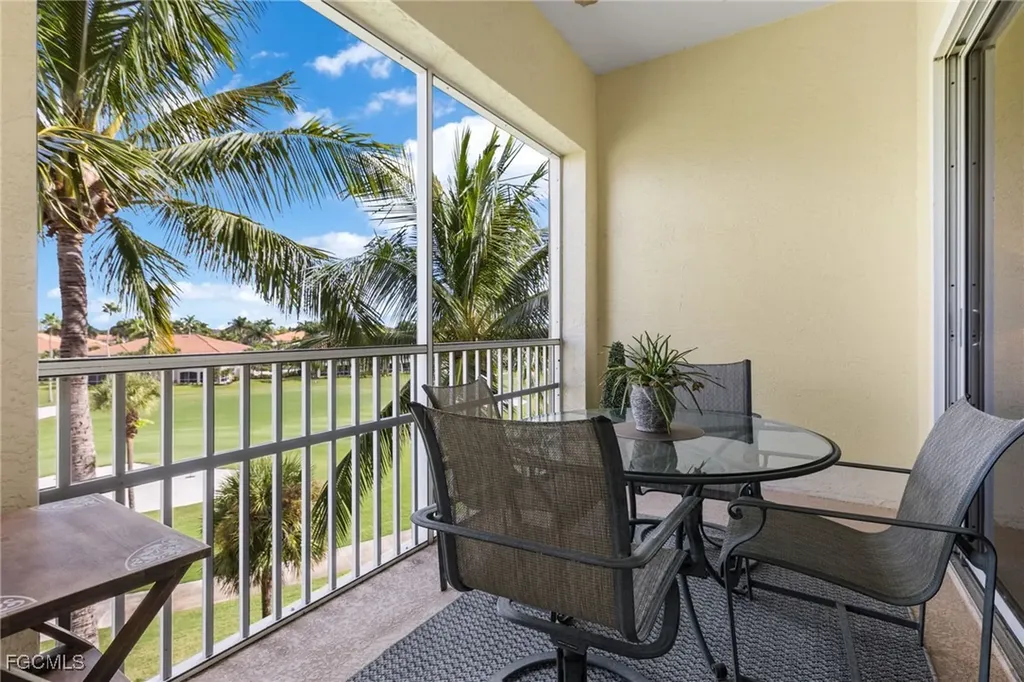 11100 Harbour Yacht Court Fort Myers FL 33908
