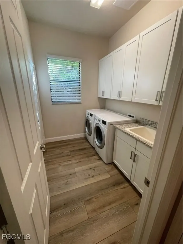 11537 Foxbriar Lane Fort Myers FL 33913