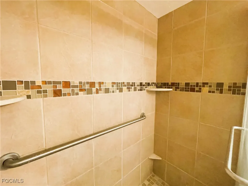4001 Ice Castle Way Naples FL 34112