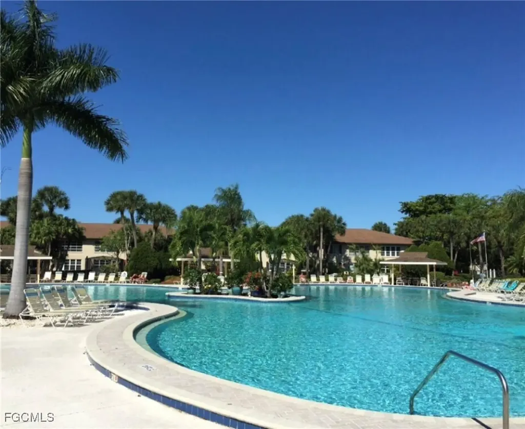 4001 Ice Castle Way Naples FL 34112